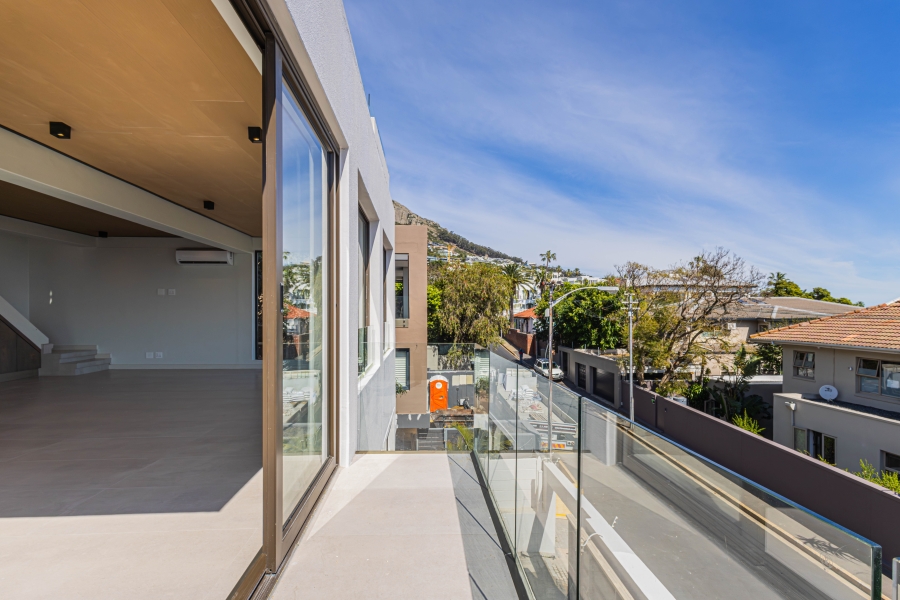 3 Bedroom Property for Sale in Fresnaye Western Cape